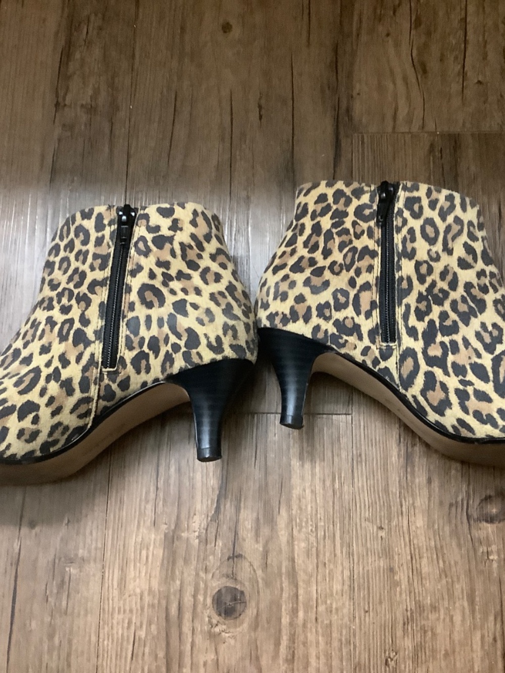 Clarks booties - Picture 2 of 3